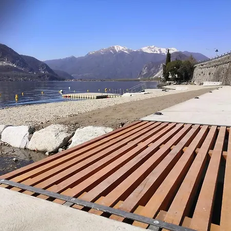 Апартаменты Little On Maggiore Вербания