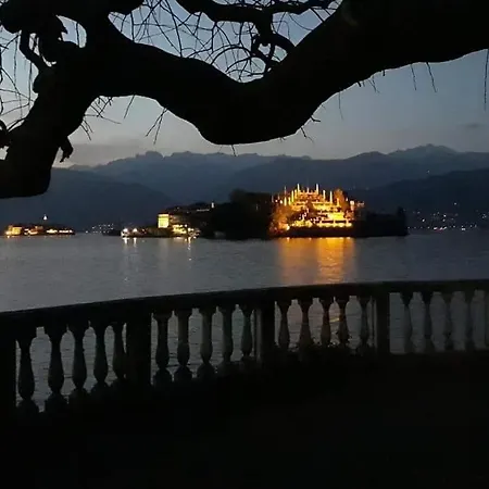 Little Near Maggiore דירה *