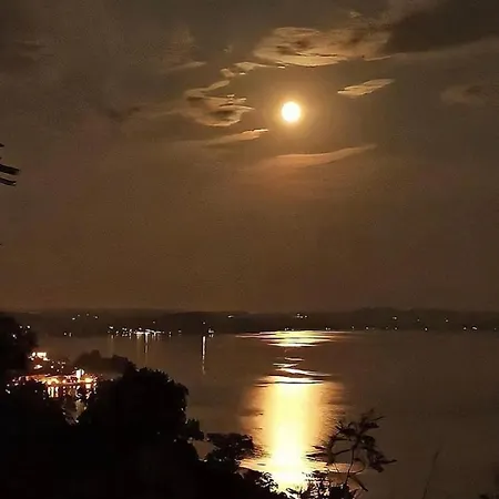 Little Near Maggiore Вербания