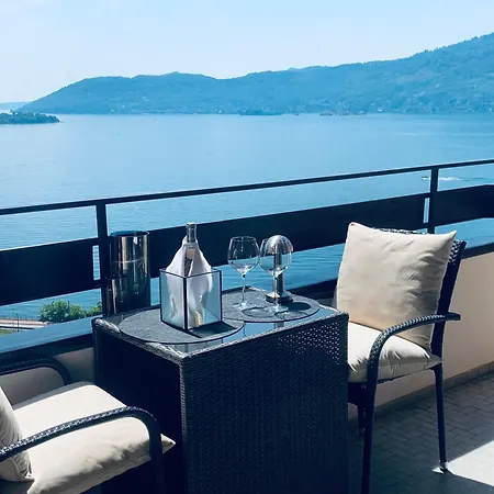 Suite Bijoux On Lake Maggiore