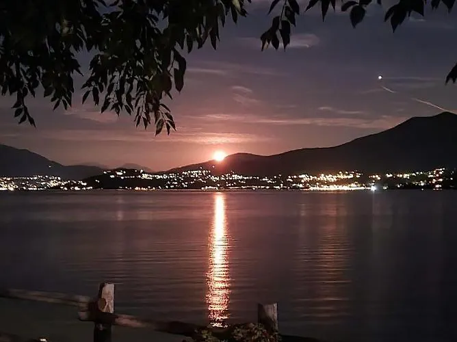 Διαμέρισμα Little Near Maggiore Βερμπάνια