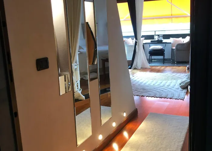 Lejlighed Little Suite On Lake Maggiore *